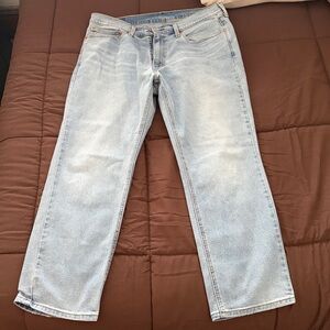 Levi's Men's Classic Light Blue Straight Jeans